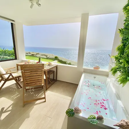 Beautiful Sea View 卡亚俄萨尔瓦赫