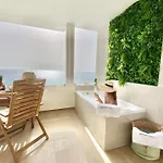 Beautiful Sea View شقة *