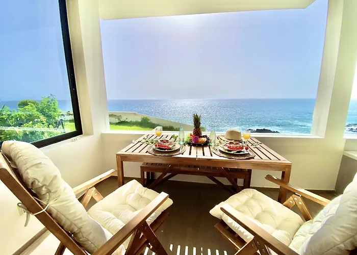 Beautiful Sea View Апартаменты *