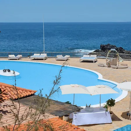 Beautiful Sea View By Olax *